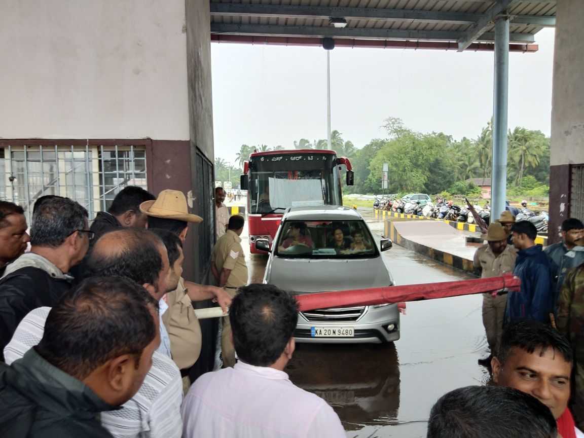 Locals and KRV members staged protest against collecting toll charges on KA 20 vehicles